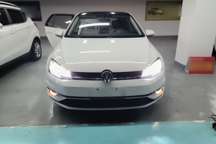 Used Volkswagen Golf 2018 230TSI Automatic Comfort Model Front