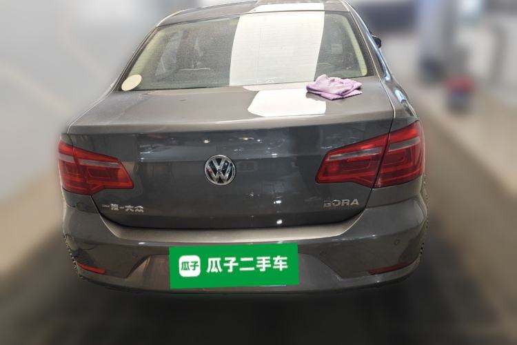 Used Volkswagen Bora 2014 1.6L Manual Fashion Edition Rear