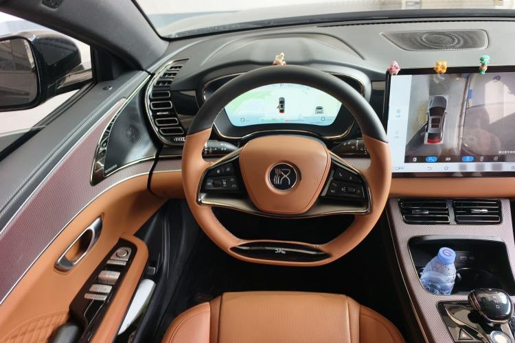 Used BYD Han 2022 DM-i 121KM Luxury Model
