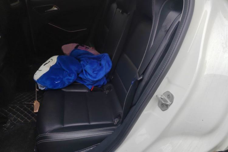 Used Mercedes-Benz GLA 2015 GLA 200 Fashion Model Left Rear Seat