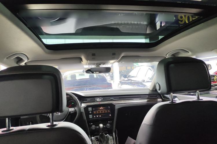 Used Volkswagen Magotan 2019 330TSI DSG Luxury Version China VI Standard
