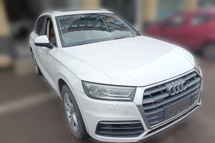 Used Audi Q5L 2018 40 TFSI Prestige Edition China VI Emission Standard Front Right 45 Deg