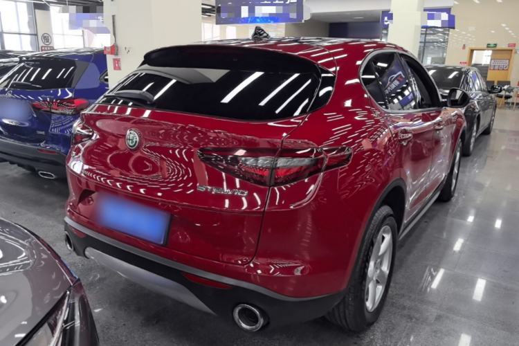 Used Alfa Romeo Stelvio 2017 2.0T 200HP Elite Edition