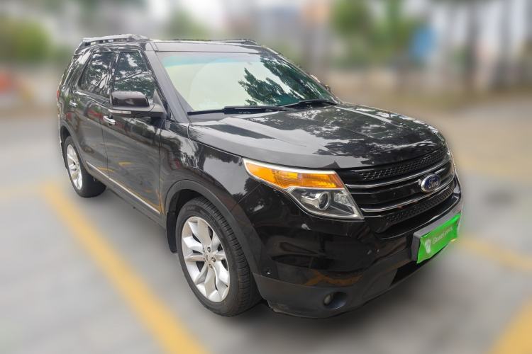 Used Ford Explorer 2013 3.5L Deluxe Model Front Right 45 Deg