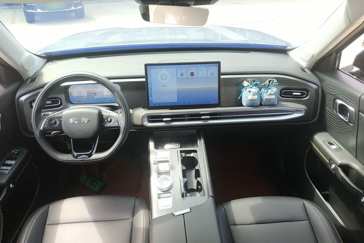 Used BAIC Off-Road BJ30 2024 1.5T Light Wilderness Pro Edition Center Console