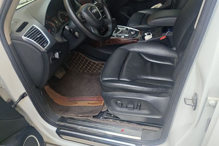 Used Audi Q5 2011 2.0TFSI Comfort Version Left Front Seat