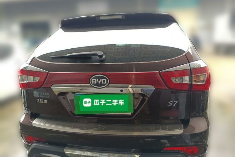Used BYD S7 2015 2.0T Automatic Prestige Model Rear