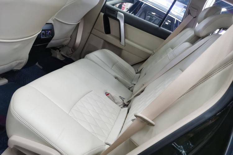 Used Toyota Prado 2019 2.7L TX-L Dual Fuel External Tank – Middle East