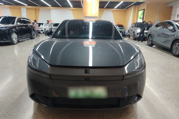 Used Lynk & Co Z10 2025 95 kWh 766 km Range Rear-Wheel Drive Max