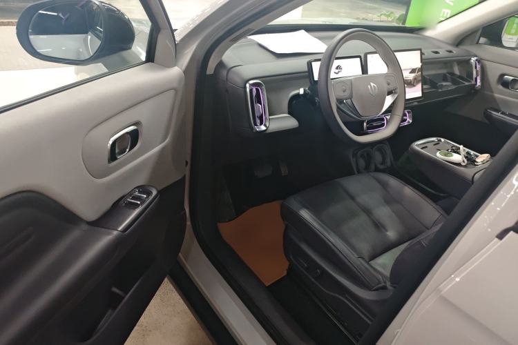 Used Leapmotor B10 2025 510 Joyful Edition
