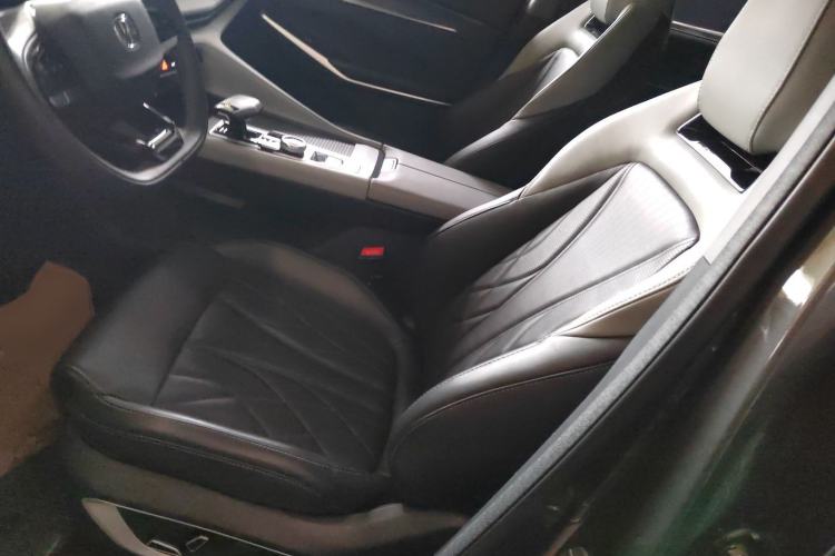 Used Changan CS75 PLUS 2024 3rd Generation Champion Edition 1.5T Intelligent Drive Dynamic Model