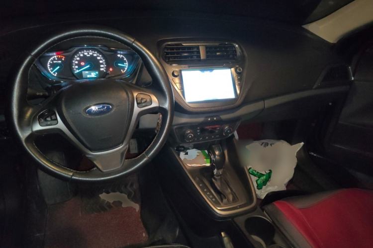 Used Ford Escort 2015 1.5L Automatic Fashion Model