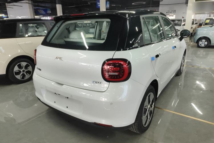 Used JAC Yiwei 3 2024 Beloved Edition 330km Air+
