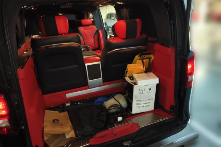 Used Mercedes-Benz V-Class 