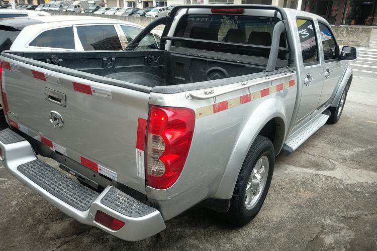 Used Great Wall Wingle 5 2017 2.0T European-Style Diesel Two-Wheel-Drive Elite Version with Large Double Cab – GW4D20B Rear Right 45 Deg