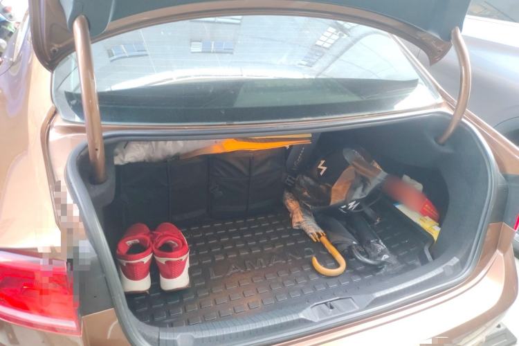 Used Volkswagen Lamando 2015 330TSI DSG Luxury Edition