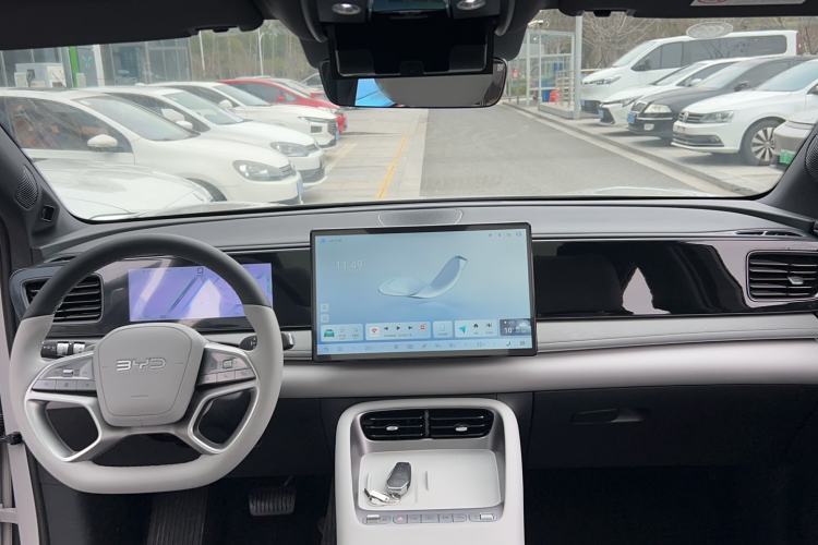 Used BYD Sealion 06 New Energy 2025 Model EV 605 Navigation Pro Edition
