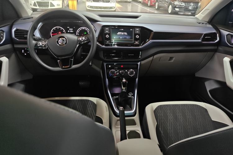 Used Volkswagen T-Cross 2019 1.5L Automatic Comfort Edition Center Console