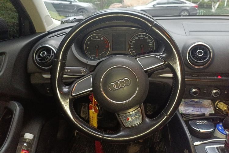 Used Audi A3 2016 Limousine 35 TFSI Ambition Edition
