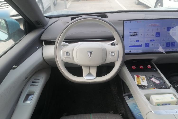 Used Deepal L07 2024 230Max Qiankun Intelligent Driving ADS SE Range-Extended Version