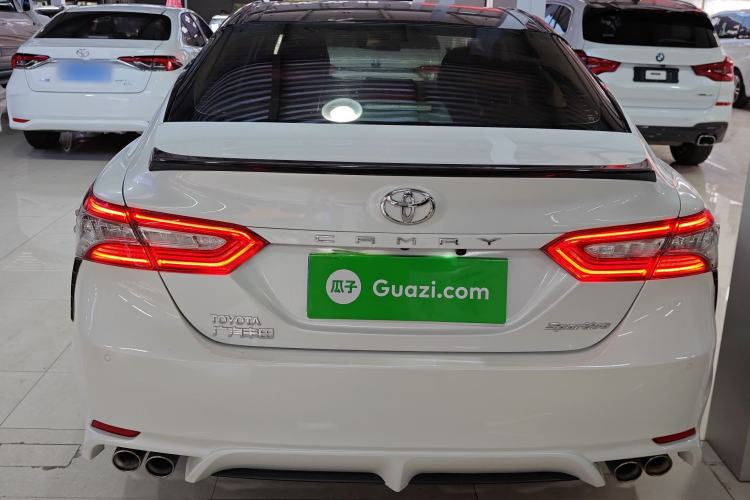 Used Toyota Camry 2018 2.0S FENGSHANG Edition
