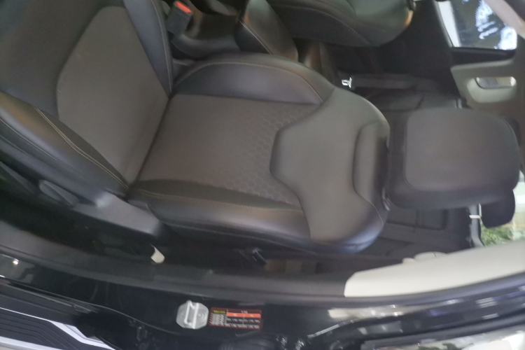 Used Jeep Compass 2017 200T Automatic Enjoyment Version Left Front Seat