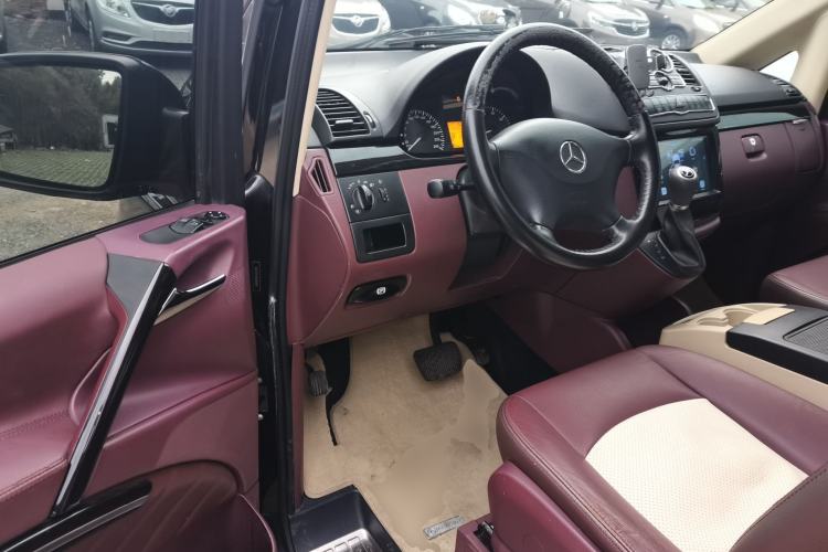 Used Mercedes-Benz Vito 2016 2.0T Elite Edition Driver Seat