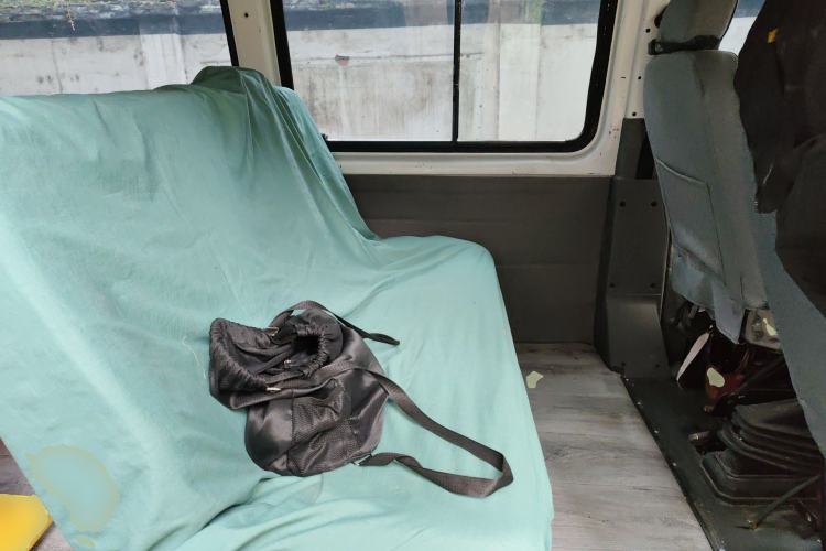 Used JMC Transit 2019 2.8T Commercial Version Short Wheelbase Mid-Roof 6-Seater China VI JX493