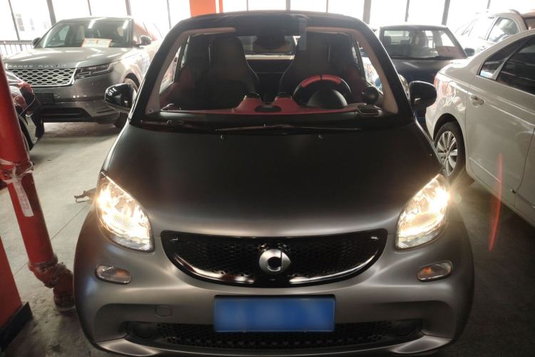 Used smart fortwo 2016 0.9T 66 kW Convertible Pioneer Edition
