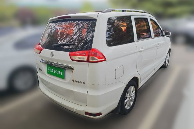 Used Dongfeng Fengon 330 2019 1.5L 330S Manual Comfort Version China VI Standard Rear Right 45 Deg