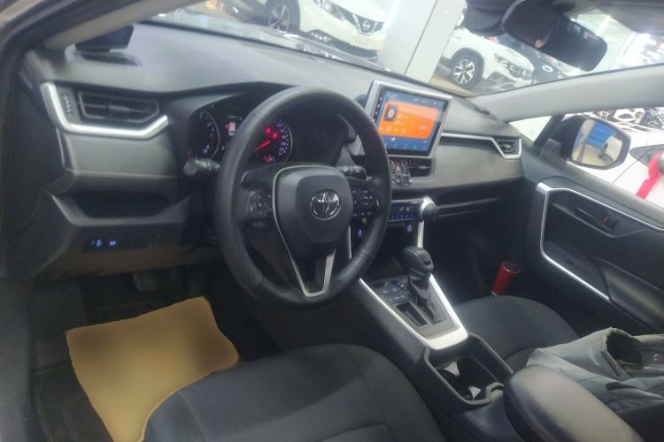 Used Toyota RAV4 2020 2.0L CVT Two-Wheel Drive Urban Edition
