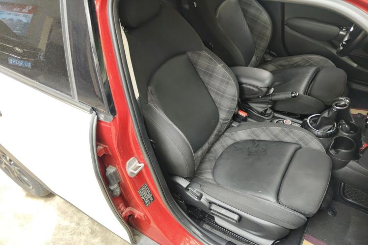 Used MINI 2015 1.5T COOPER Fun Five-Door Edition
