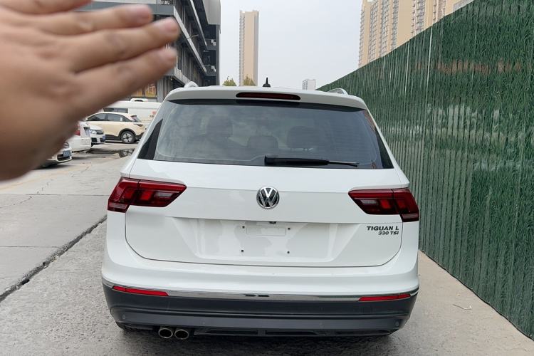 Used Volkswagen Tiguan L 2019 330TSI Automatic Two-Wheel Drive Panoramic Comfort Edition China VI Standard
