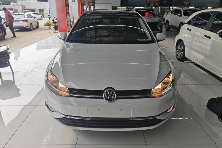 Used Volkswagen Golf 2018 230TSI Automatic Comfort Model
