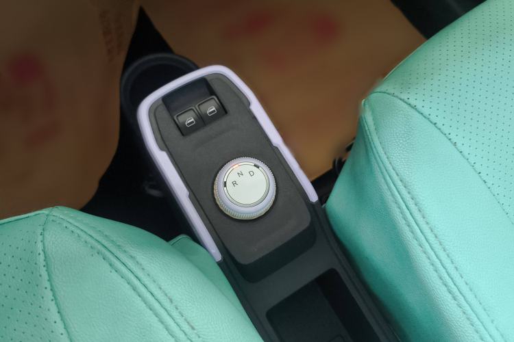 Used Chery New Energy QQ Ice Cream 2022 170km Sundae Phosphate Lithium-Ion