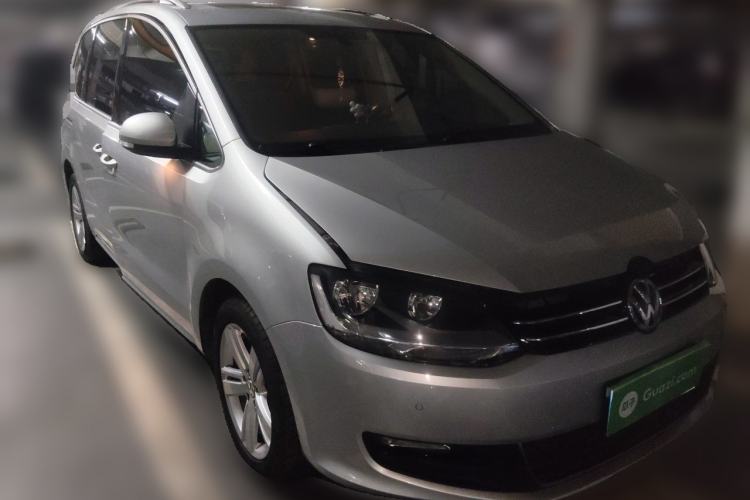 Used Volkswagen Sharan 2018 380TSI Comfort Edition 7-Seater Front Right 45 Deg