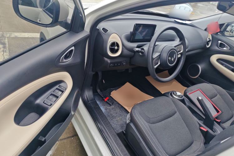 Used Wuling Bingo 2024 203km Light Edition Driver Seat
