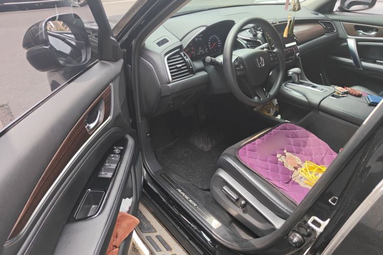 Used Honda Avancier 2017 240TURBO Two-Wheel Drive Elite Edition
