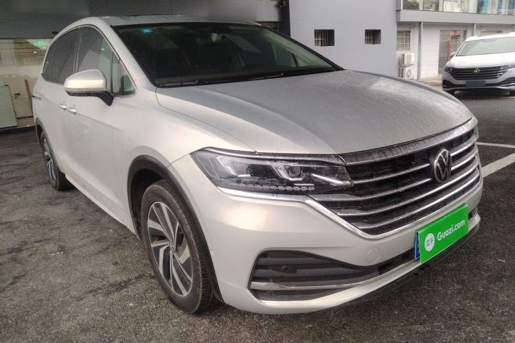 Used Volkswagen Viloran 2024 330TSI Luxury Edition
