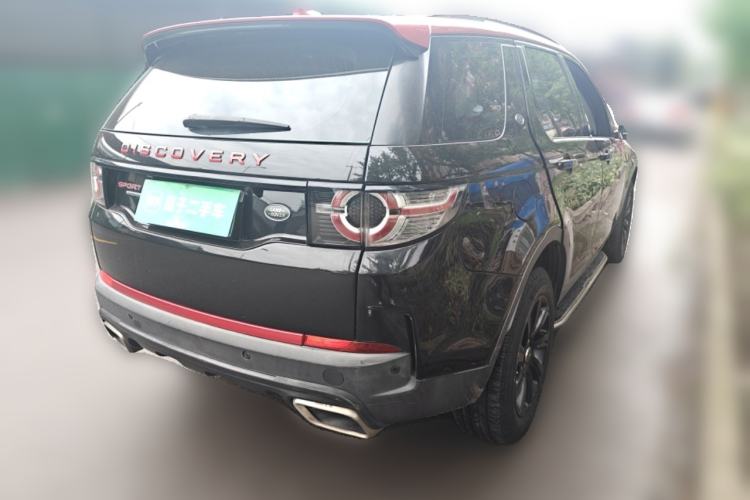 Used Land Rover Discovery Sport 2018 240 PS SE Version Rear Right 45 Deg