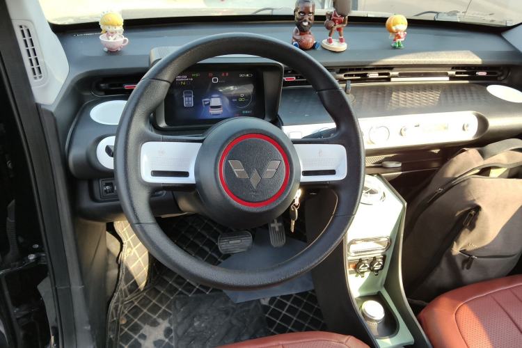 Used Wuling Hongguang MINIEV 2022 GAMEBOY 300km Play Edition Lithium Iron Phosphate
