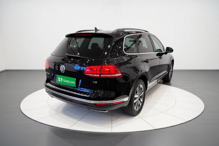 Used Volkswagen Touareg 2017 3.0 TSI Touareg Edition Rear Right 45 Deg