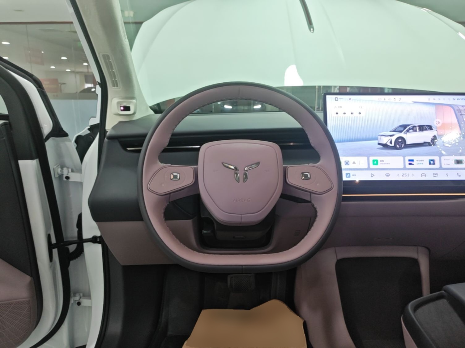 Hongqi Tiangong 06 2025 520 — снимка 13
