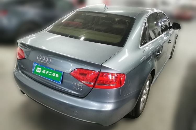 Used Audi A4L 2012 2.0 TFSI automatic Comfort trim level Rear Right 45 Deg