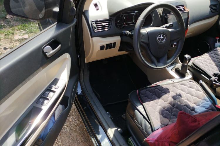 Used JAC Group J6 A30 2013 1.5L Manual Comfort Model China IV Standard
