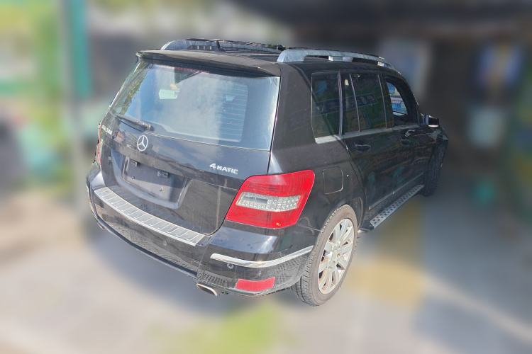 Used Mercedes-Benz GLK-Class 2011 GLK 300 4MATIC Luxury Model Rear Right 45 Deg