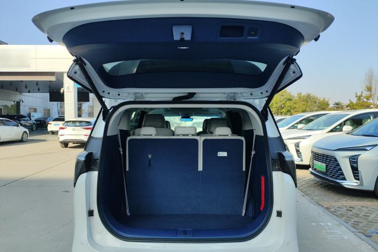 Used Buick GL8 New Energy 2024 Lu Zun Luxury Edition 7-Seater