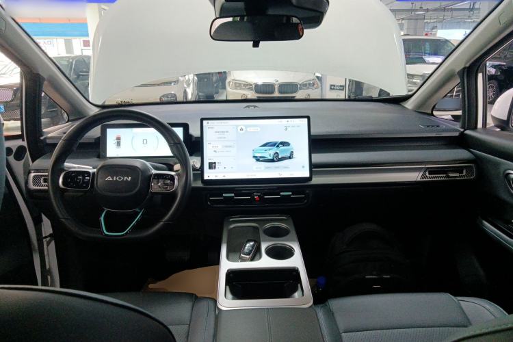 Used AION Y 2023 Younger Star Edition