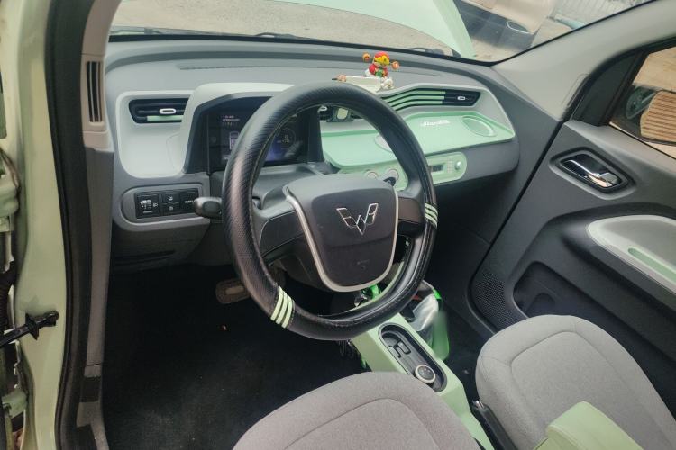 Used Wuling Hongguang MINIEV 2022 Macaron Premium Model – Lithium Iron Phosphate