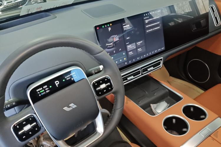 Used Li Auto L6 2025 Max Smart Refresh Edition
